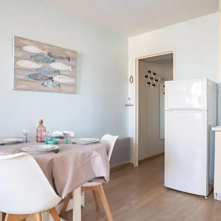 Апартаменты Port Arcachon-3 By Interhome